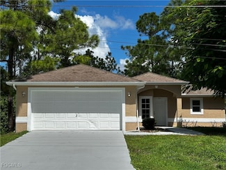 301 E 12th St, Lehigh Acres, FL 33972