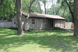 4733 W 141st St, Robbins, IL 60472
