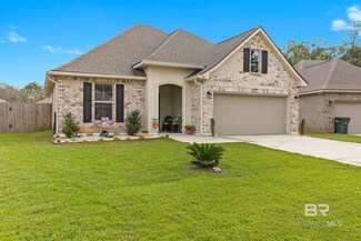 910 Gibson Ct, Foley, AL 36535