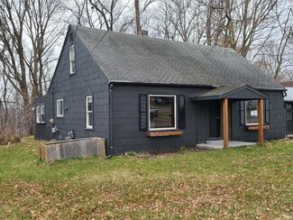 143 Main St, Newaygo, MI 49337