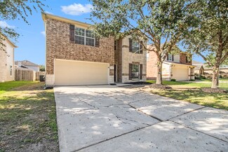 3210 Trail Hollow Dr, Pearland, TX 77584