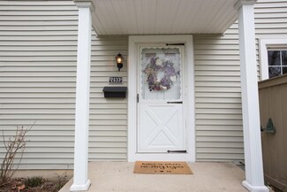 2633 Fenwick Ct Unit 12, Ann Arbor, MI 48104