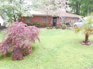 4723 Fairlee Dr, Little Rock, AR 72209