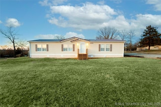 152 W Turnpike Rd, McAlester, OK 74501