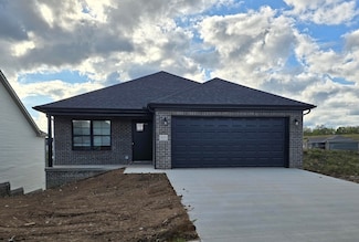 825 Denali Dr, Richmond, KY 40475