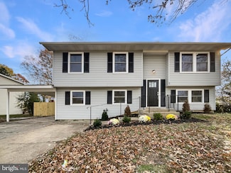 3 Duncannon Rd, Waldorf, MD 20602