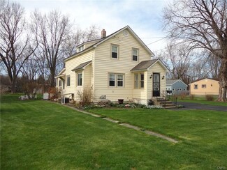 405 Hanover Ave, Liverpool, NY 13088