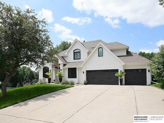 5074 S 174th St, Omaha, NE 68135