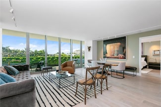 360 Ocean Dr Unit 305S, Key Biscayne, FL 33149