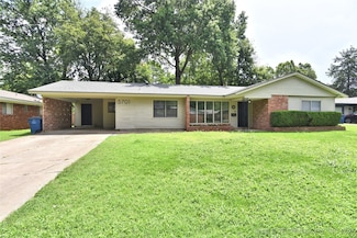 5701 S Rockford Place, Tulsa, OK 74105