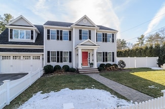 26 Fells Rd, Wellesley, MA 02482