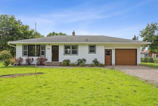 855 Spring St, Clearwater, MN 55320