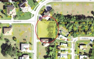 2900 Magdalina Dr, Punta Gorda, FL 33950