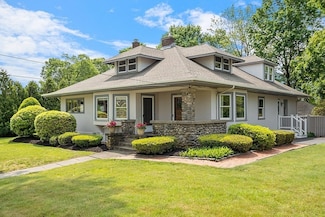 662 Main St, Shrewsbury, MA 01545