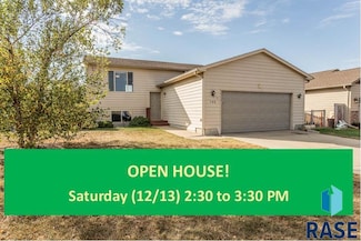 709 Teddy St, Harrisburg, SD 57032
