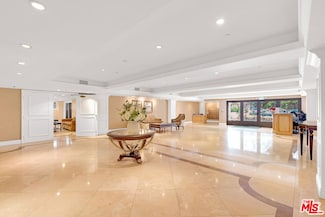 321 N Oakhurst Dr Unit 203, Beverly Hills, CA 90210