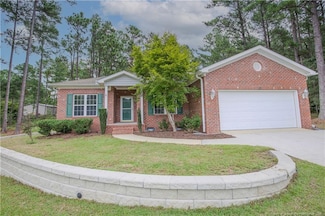 110 Willow Creek Ln, Pinebluff, NC 28373