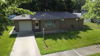 224 S Prairie Ave, Bradley, IL 60915