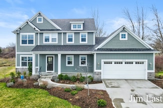 4713 Lake Ridge Dr, Holland, MI 49423