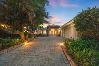 411 Calhoun Ave, Destin, FL 32541