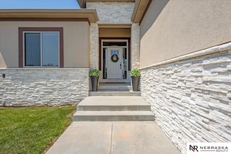 3043 N 95th St, Lincoln, NE 68526