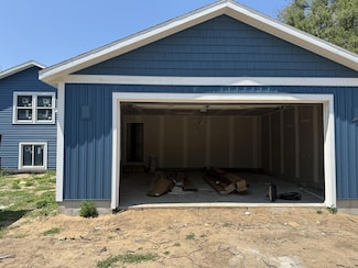 425 Octavius St, Muskegon, MI 49442