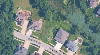 7518 Fawn Valley Dr, Schererville, IN 46375