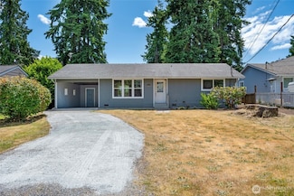 5822 202nd St SW, Lynnwood, WA 98036