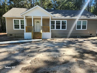 4428 Stevens St, Loris, SC 29569