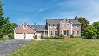 15 Granli Dr, Andover, MA 01810