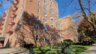 182-25 Wexford Terrace Unit 506, Jamaica, NY 11432