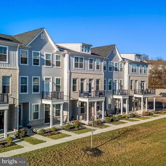 930 Anvil Ct, Phoenixville, PA 19460