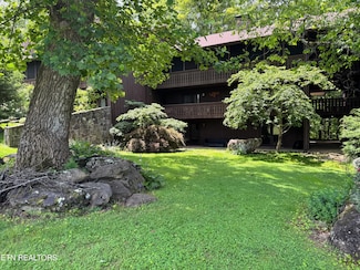 3815 East Pkwy Unit 13, Gatlinburg, TN 37738