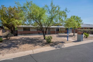 2821 E Greenlee St, Tucson, AZ 85716