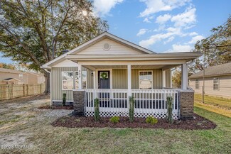 909 River Rd, Selma, NC 27576