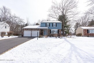 26 Windmill Dr, Glenmont, NY 12077