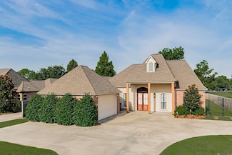 511 Gisele St, New Roads, LA 70760
