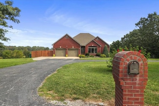 11263 Oak Hill Ln, Mountain Grove, MO 65711