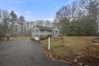 117 Jenkins Rd, Andover, MA 01810