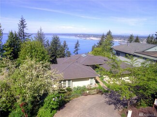 104 Morey Ave, Bellingham, WA 98225
