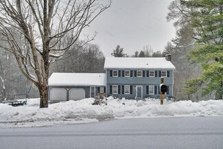 395 Devon Rd, Lee, MA 01238
