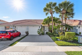 8451 Logia Cir, Boynton Beach, FL 33472