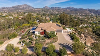 13495 Del Poniente Rd, Poway, CA 92064