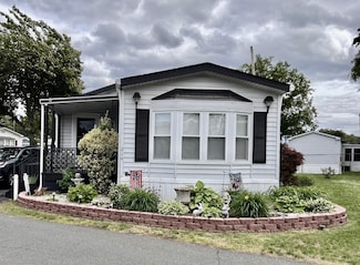 214 W Mountainview Mhp, Stony Point, NY 10980