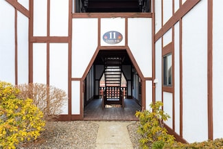 11 Skyline Dr Unit 16, Fishkill, NY 12524