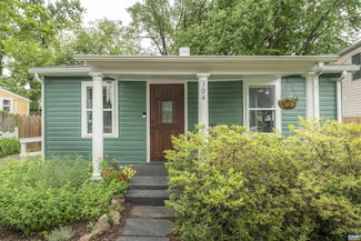 304 11th St NW, Charlottesville, VA 22903