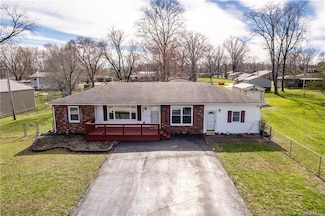 207 Prall Rd, Henryville, IN 47126