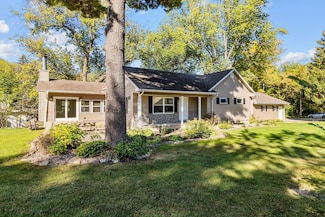 W3611 S Parkway, Markesan, WI 53946