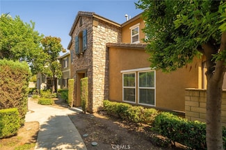406 N Placer Privado, Ontario, CA 91764