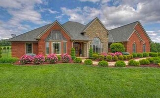 122 Fairway Acres Dr, Dunmor, KY 42339